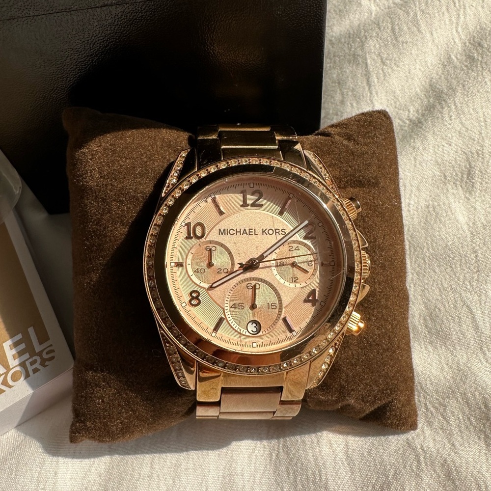 Michael Kors  rose gold watch